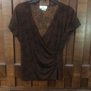 Cute brown & black light weight top